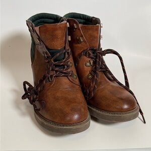 Dirty Laundry Chunky Heel Combat Boots Brown Green Size 8.5